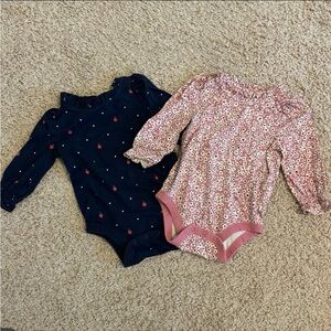 Baby Gap ruffle neck long sleeve onesie bodysuit
